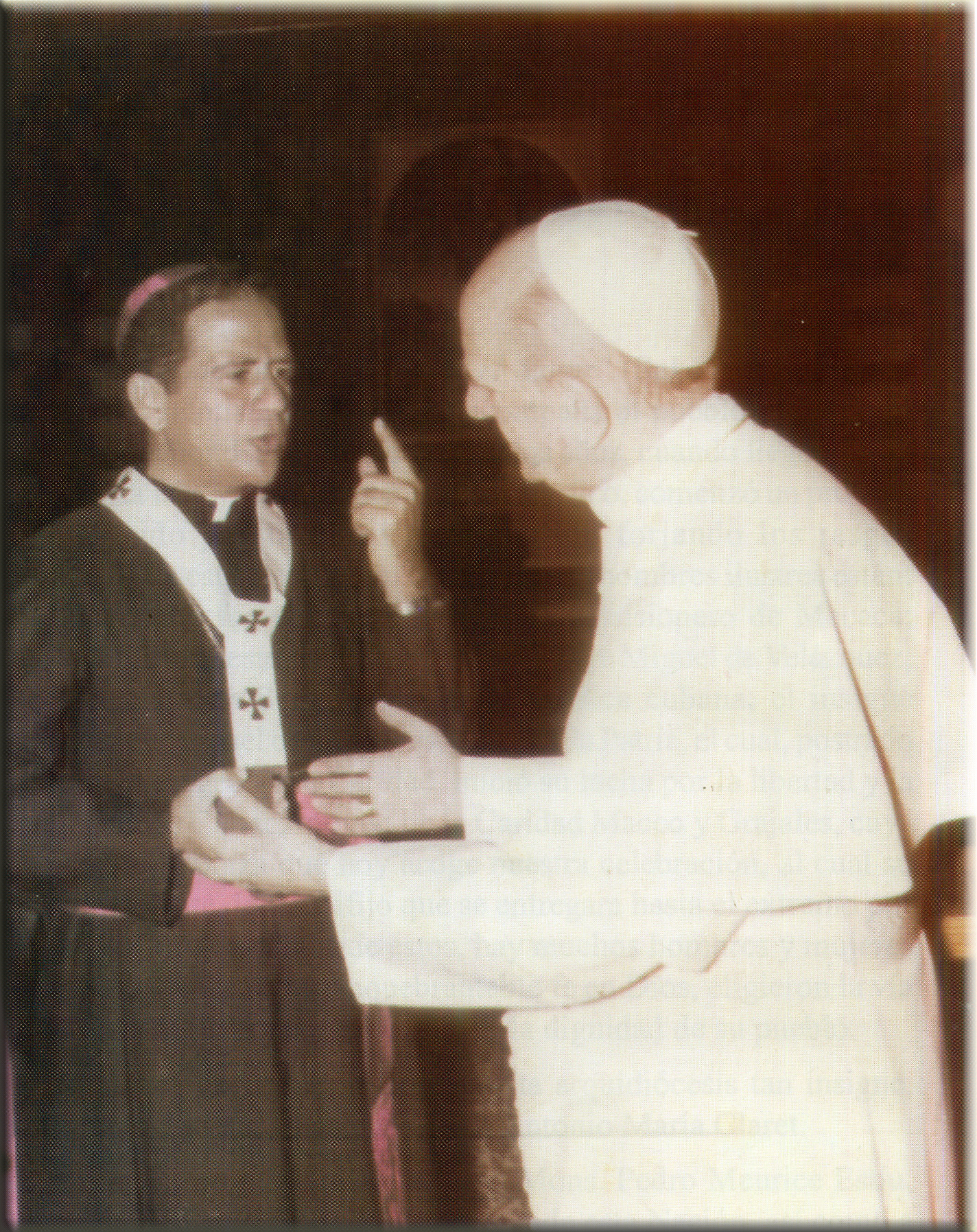Monse&ntilde;or Meurice junto a Pablo VI